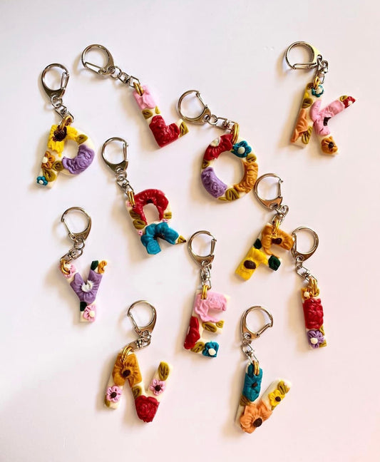 FLORAL LETTER KEYCHAIN