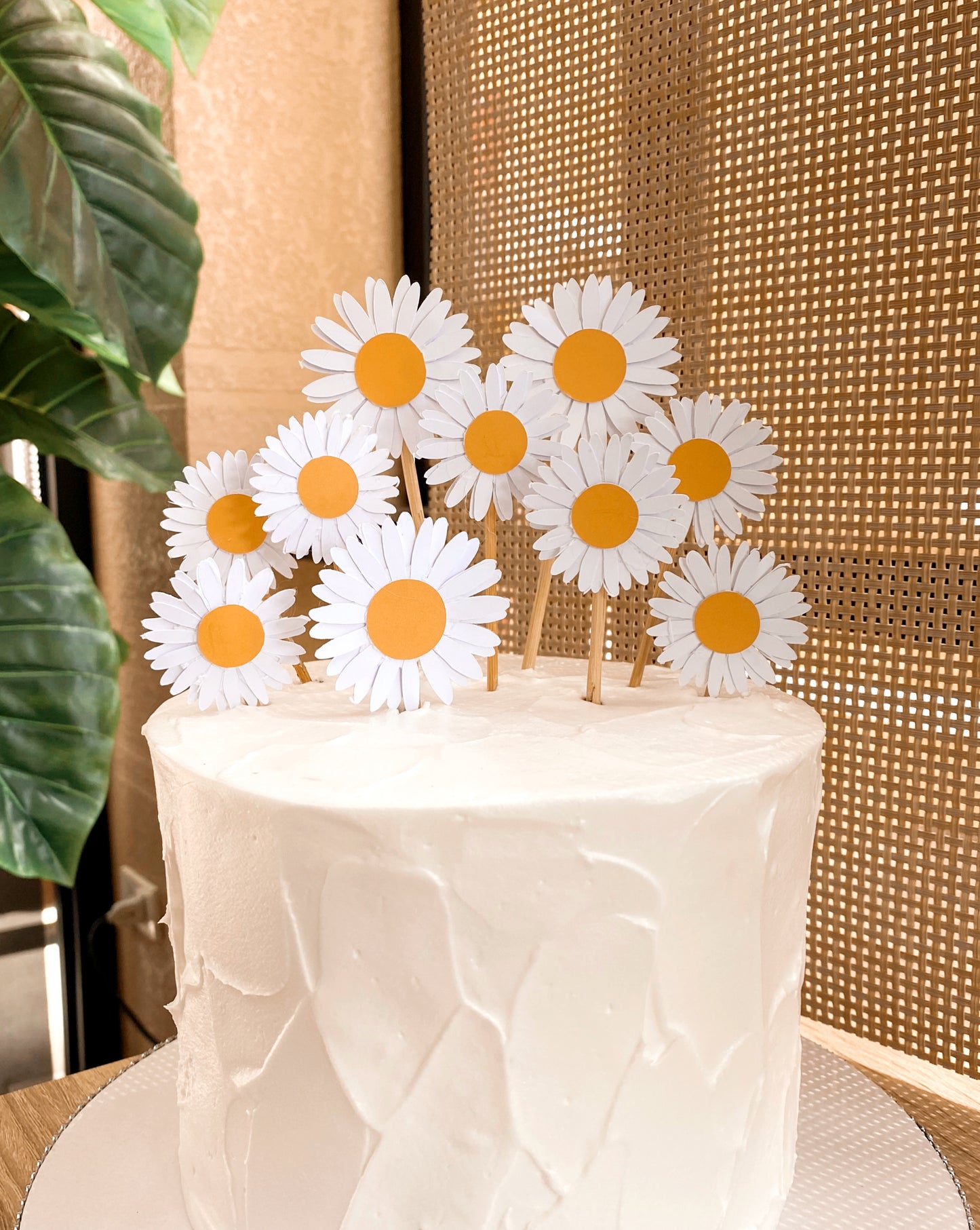 DAISIES CAKE TOPPER